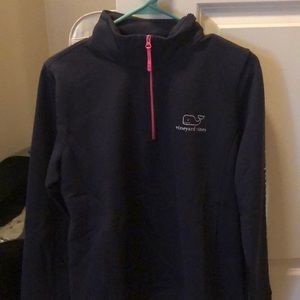 BRAND NEW Vineyard Vines pullover
